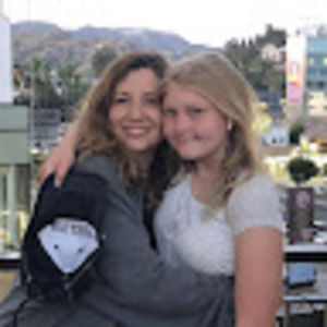 Meet your Posher, Isila